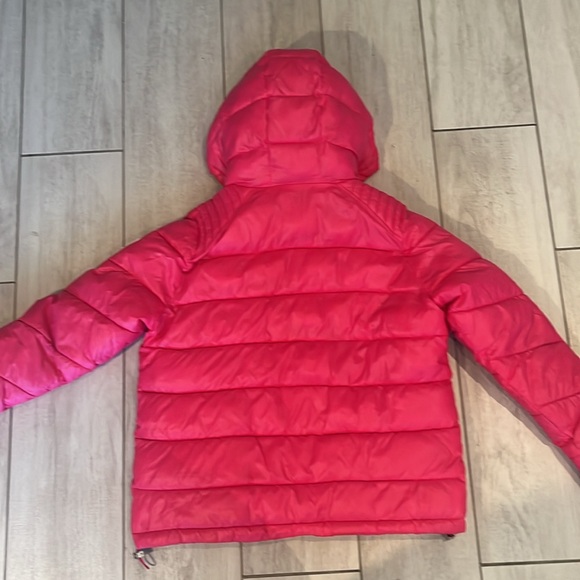 Guess Hooded Puffer Jacket - Picture 2 of 4